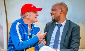 Perezida wa Rayon Sports yatangarije abafana bayo ku hazaza h’umutoza Robertinho