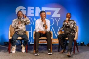 Nzovu yahawe smartphone! Ibyaranze udushya mu gitaramo cya Gen-Z Comedy cyatumiwemo Nzovu na Yaka Mwana – AMAFOTO