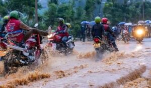 Abatuye muri utu duce barasabwa kuba maso by’umwihariko!  Meteo Rwanda yasabye abanyarwanda kwitegura imvura nyinshi kuva mu ijoro ryo kuwa 11 kugeza tariki 13 Mata 2025