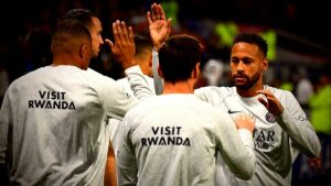 Abadepite bo mu Bufaransa bateguye imyigaragambyo karundura yo kudobya Visit Rwanda, irabura amasaha make ngo itangire