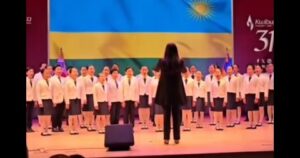 Wagira ngo ni abanyarwanda! Abana bo muri Koreya y’Epfo baririmbye “Rwanda Nziza” mu majwi meza mu kwifatanya n’abanyarwanda kwibuka Jenoside yakorewe Abatutsi – VIDEWO 