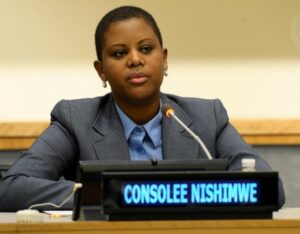 Inkuru ibabaje ya Nishimwe! Yiciwe abavandimwe, arasambanywa yanduzwa Sida