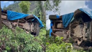 Impanuka yongeye kubera i Rulindo mu murenge wa Rusiga – Imodoka yari itwaye Goverineri w’intara y’amajyaruguru yarenze umuhanda igwa mu mpanga
