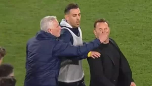 Umutoza José Mourinho yakuruye izuru ry’umutoza wa Galatasaray