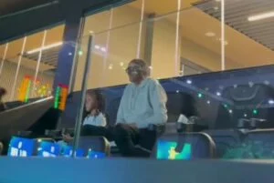 Yari yicaranye n’umwuzukuru we! Perezida Kagame yitabiriye umukino wa APR BBC yatsinze Nairobi City Thunder ku isegonda rya nyuma ihita ibona itike y’imikino ya nyuma izabera muri Afurika y’Epfo (VIDEO) 
