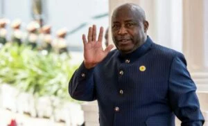 Perezida Ndayishimiye w’u Burundi arashaka kuza mu Rwanda ngo asabe imbabazi mu ibanga rikomeye!