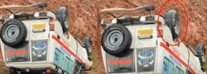 I Kamonyi Imbangukiragutaba yari itwaye umurwayi yagonganye n’imodoka yari itwaye abagenzi ihita irenga umuhanda