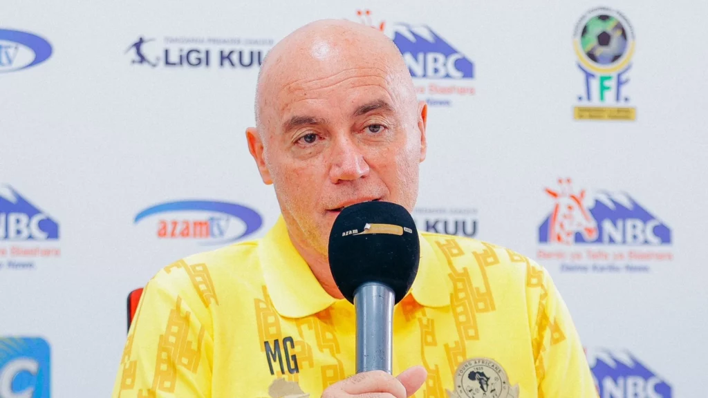 Nyamukandagiramukibuga noneho igeze mu ikipe ya Al Nasr yo mu barabu! APR FC yamaze kubona umutoza mushya usimbura Darko Nović