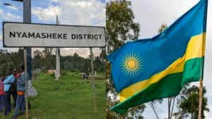 Ibyo yarikoreye ntabwo bikwiye! Umugabo w’imyaka 52 yatawe muri yombi akurikiranyweho kwiba ibendera y’igihugu