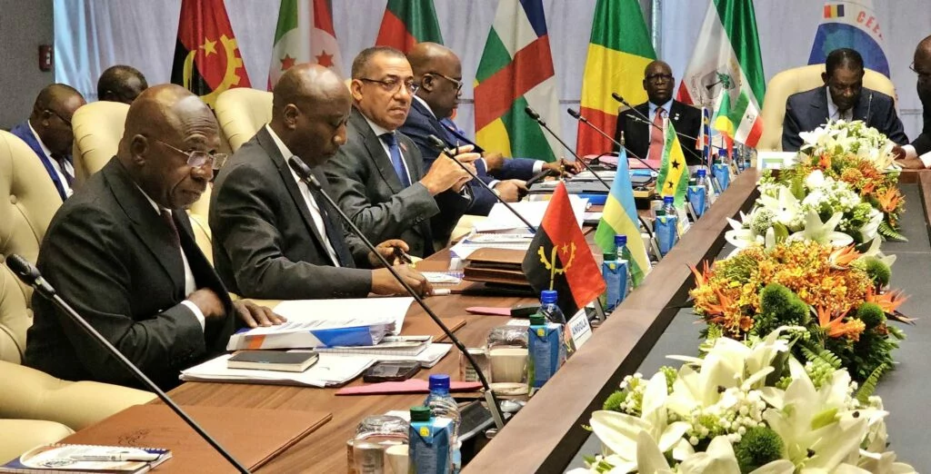RDC irashinja u Rwanda kurenga ku ngingo ya 34 y’amahame agenga CEEAC 