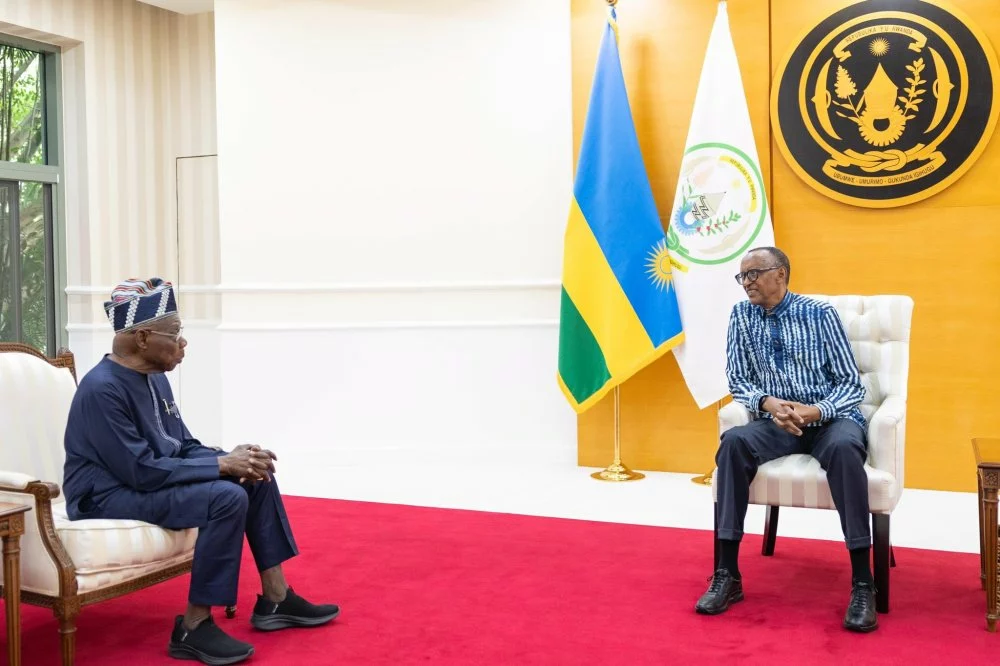 Baramwawe Yagarutse! Perezida Kagame yakiriye Obasanjo wayoboye Nigeria – AMAFOTO