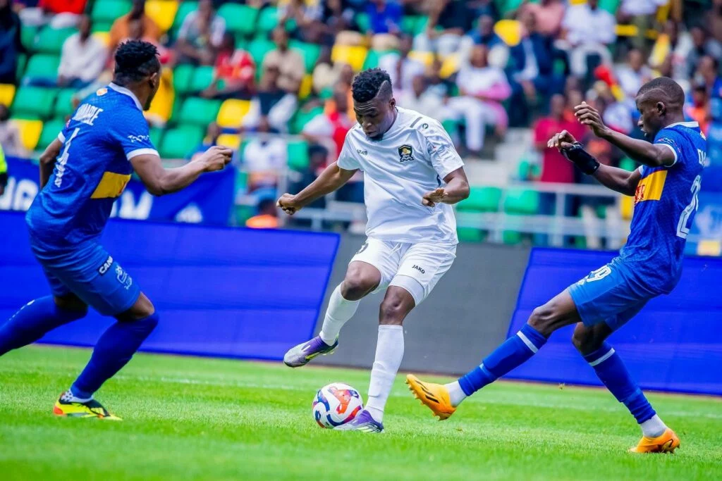 APR FC na Rayon Sports zigiye guhabwa akayabo k’arenga miliyoni 140 Frw
