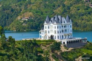 Hoteli Château le Marara yafunzwe na RDB