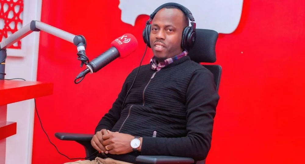 Jya kuri RIB hano urandegera nde – Sam Karenzi yamaramaje