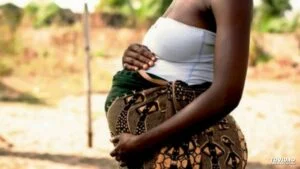 Uzajya yishyura agatubutse! Ibisabwa umuryango ushaka gutwitirwa mu Rwanda