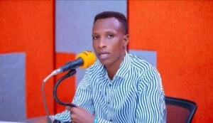 Umunyamakuru Mucyo Antha akubutse muri gereza agiye kongera kumvikana kuri micro za Radio ikunzwe n’abatari bake