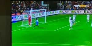 Umunyezamu Pavelh Ndzila wa Rayon Sports abaye igitambo kubera ikosa yakoze bituma Singida Black Stars yikomereza (VIDEWO) 