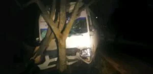 Imodoka itwara abagenzi yageze Nyamasheke umushoferi asaba abagenzi ko bamukorera akantu gato kugirango abageze aho bagiye amahoro ariko barabyanga ahita akora impanuka ikomeye