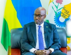 Minisitiri Olivier Nduhungirehe yanywesheje nyeri umudepite wavuze amahomvu ku Rwanda nyuma yuko umubiligi atsindiye i Kigali